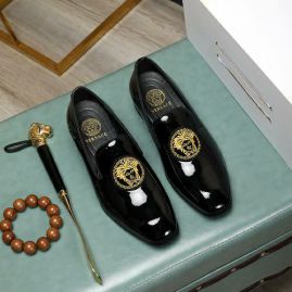 Picture of Versace Shoes Men _SKUfw136495909fw
